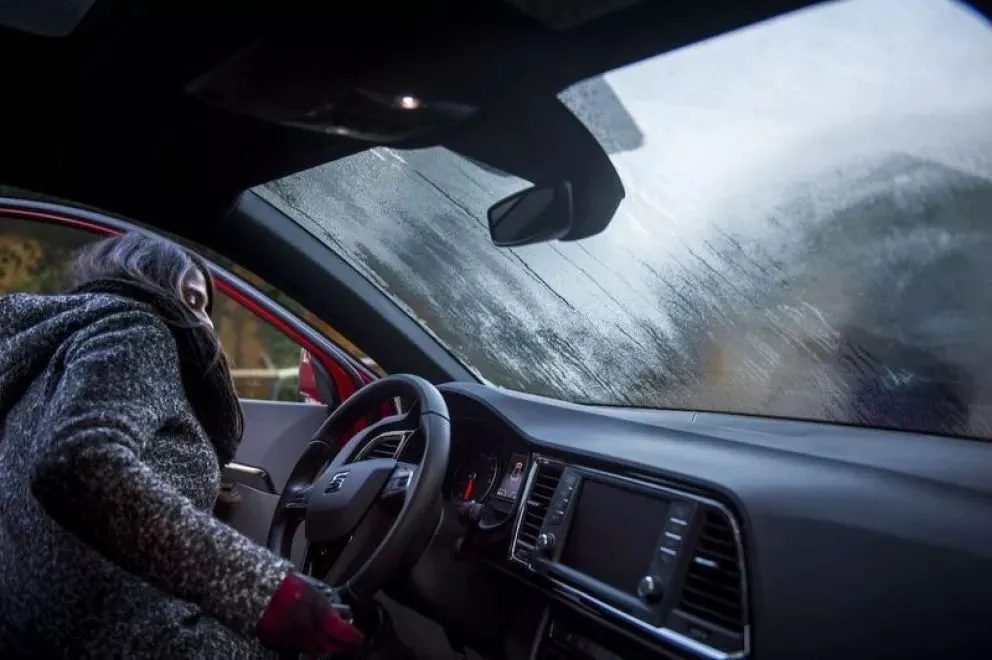 Las heladas se agudizan: Recomendaciones para evitar siniestros y claves para proteger tu auto