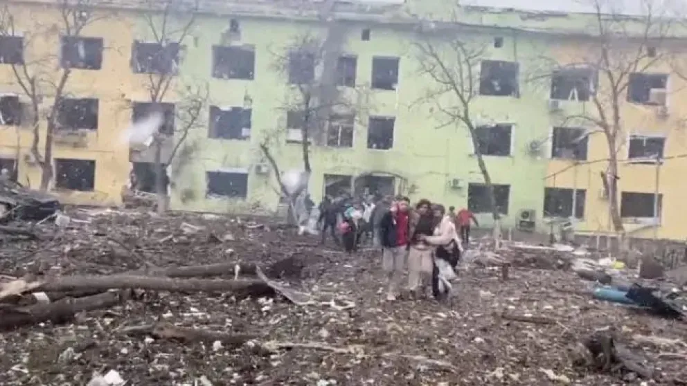 Rusia bombardeó un hospital infantil en Kiev: hay 20 muertos