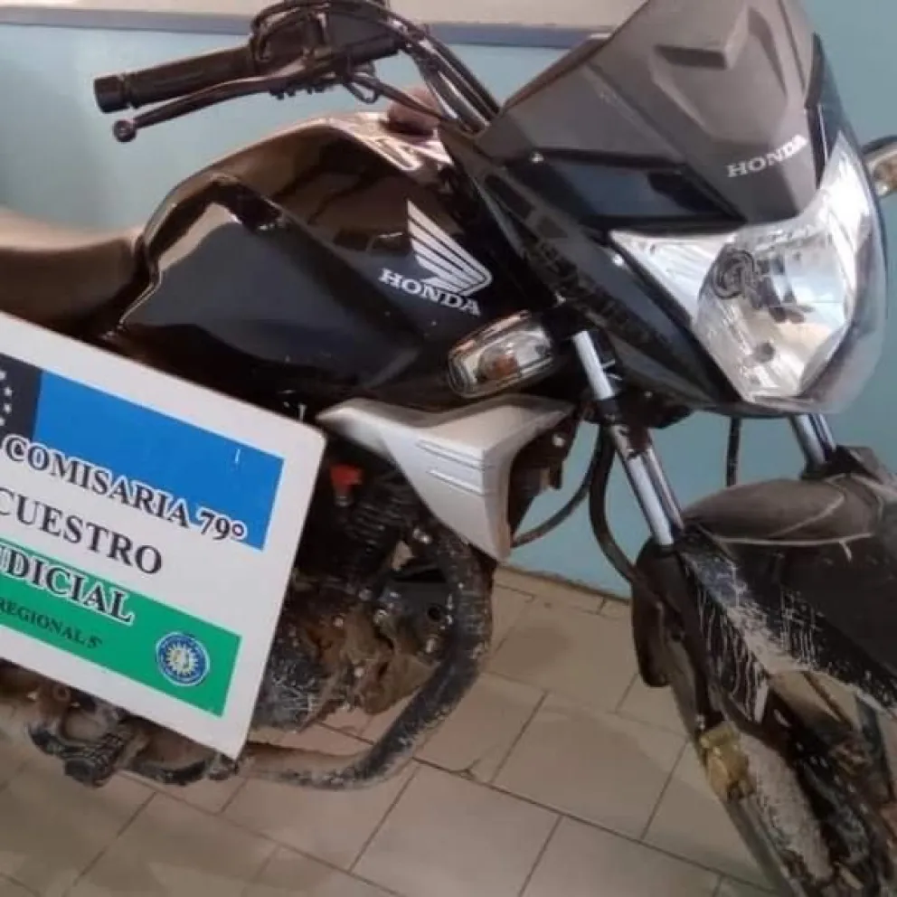 Personal policial de Cipolletti recuperó una moto con pedido de secuestro de Neuquén