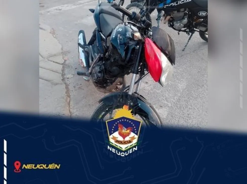 Encuentran una moto robada en el barrio La Sirena