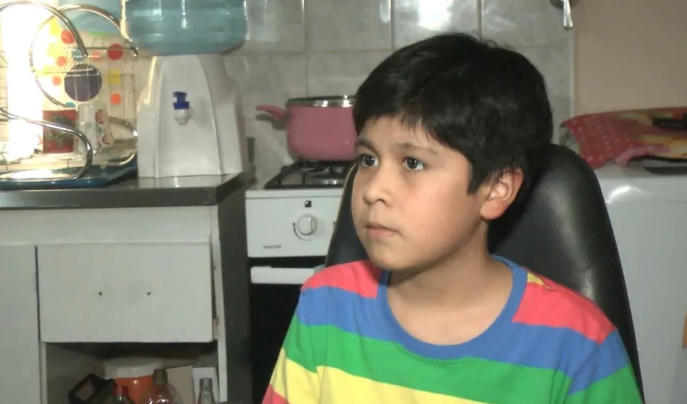 Conocé la historia de Mateo, quien hace un año le diagnosticaron distrofia muscular y hoy necesita ayuda