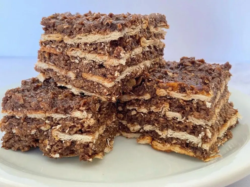 Cómo hacer un turrón de avena y chocolate