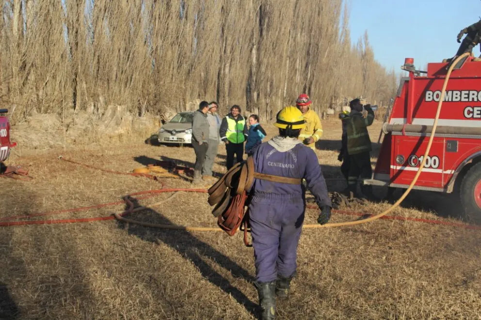 Un incendio intencional arrasó una chacra abandonada