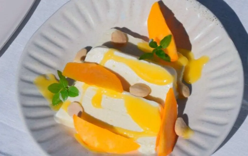 Deliciosa receta de semifreddo italiano con glaseado de limón