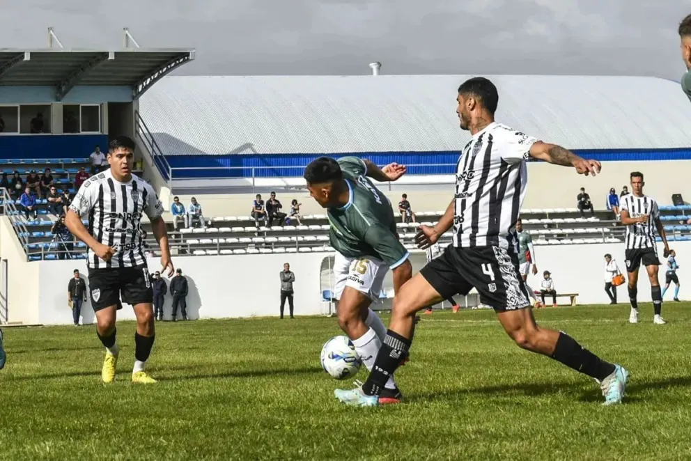  Hoy se enfrentan Cipolletti vs Sol de Mayo por la fecha 18 del torneo Federal A 