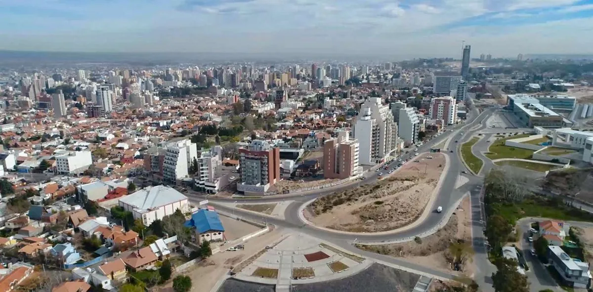 Neuqu&eacute;n capital