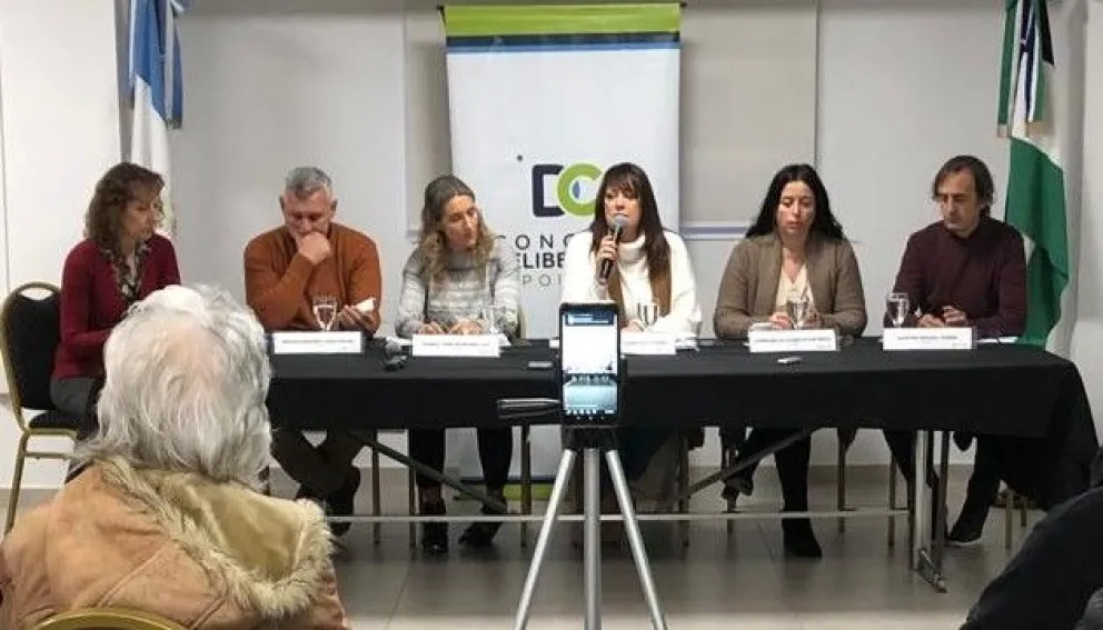 Buscan regular la aplicación Uber para que pueda convivir con los taxis. | Foto archivo