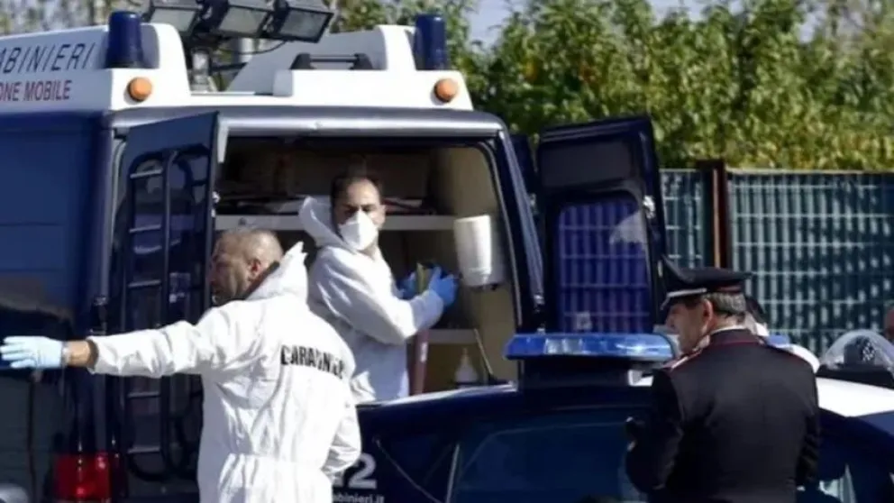 Detuvieron en Italia a una mujer que se fue de vacaciones y dejó morir a su madre sin agua ni comida 