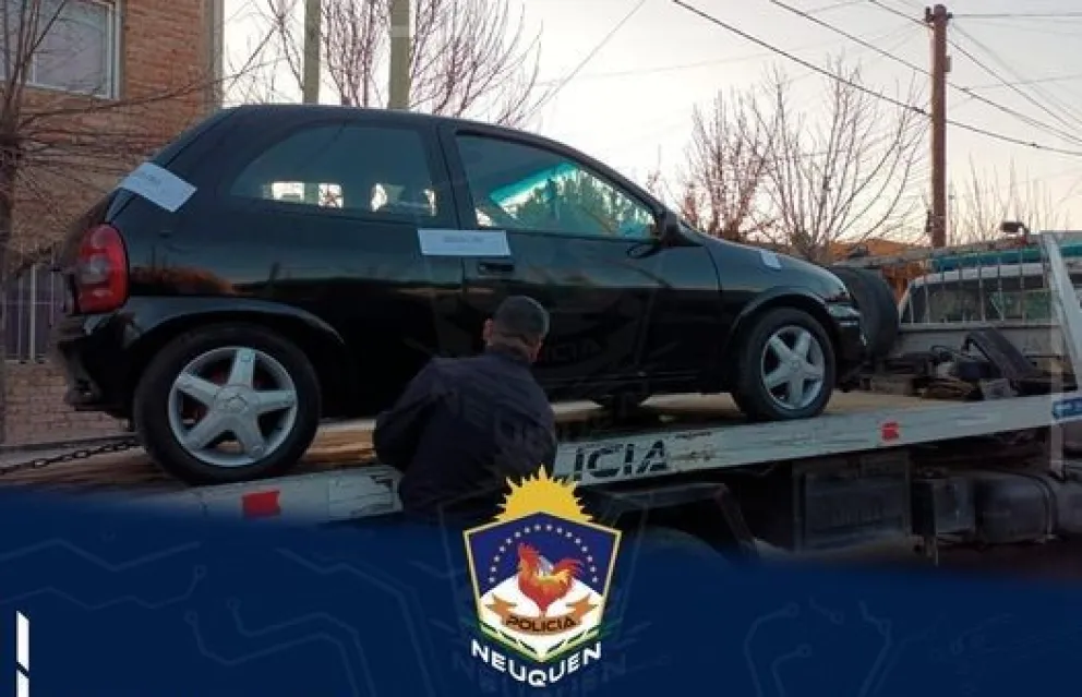 Conducían haciendo zigzags: los detuvieron y les encontraron drogas