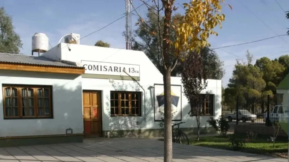 comisaria 13 San Patricio del Cha&ntilde;ar