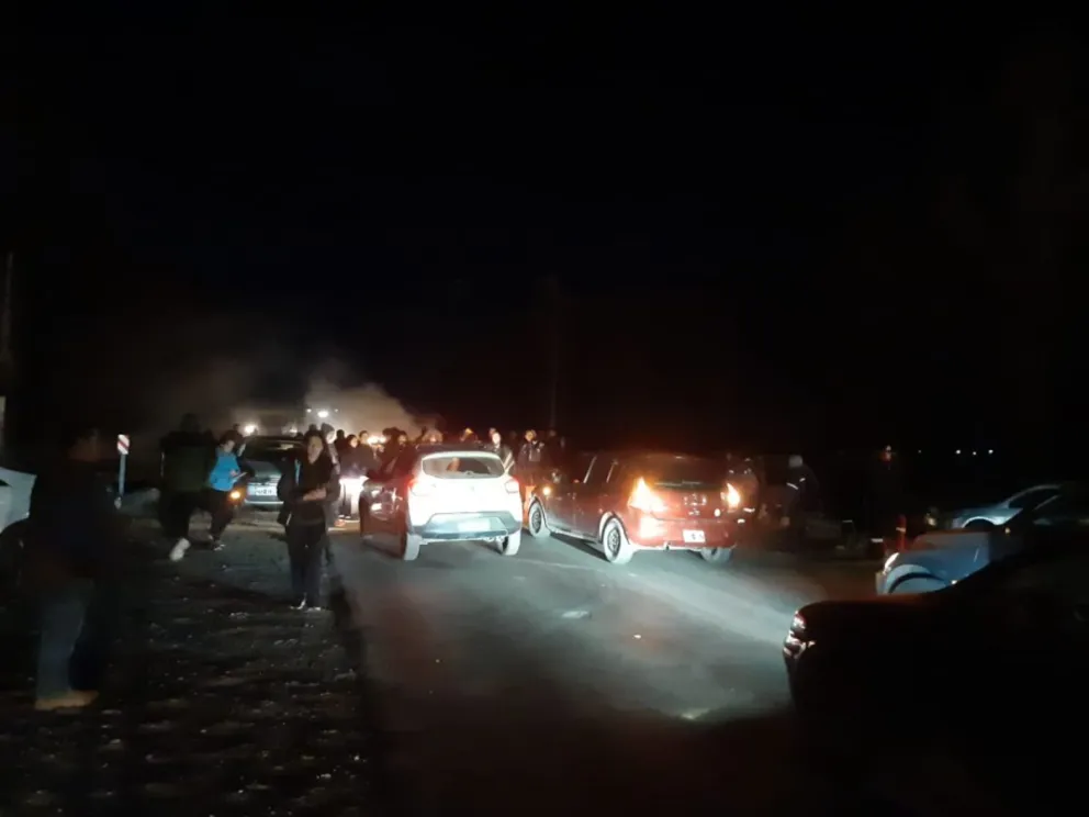 Vecinos cansados de la inseguridad cortaron la ruta 7