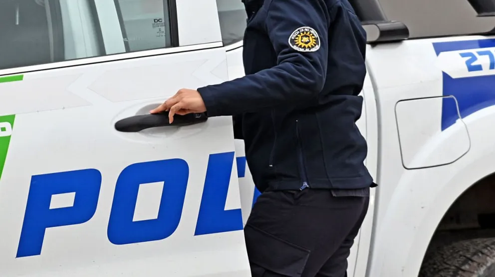 Operativos contra el abuso infantil en Cipolletti: secuestro de dispositivos y cargos por material ilegal  