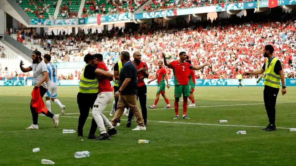 La FIFA abrió un expediente tras el escándalo del partido Argentina-Marruecos