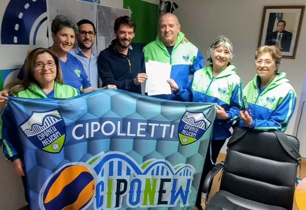 Entrega de personerías jurídicas en Cipolletti