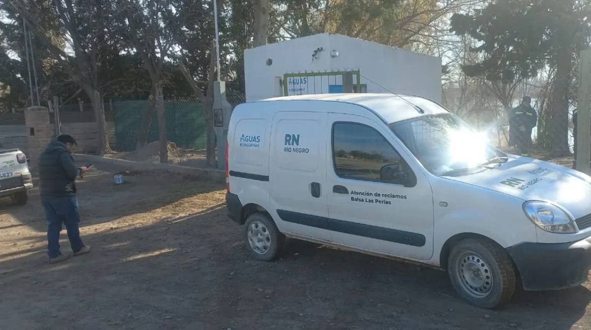 Entregaron veh&iacute;culo a Balsa Las Perlas