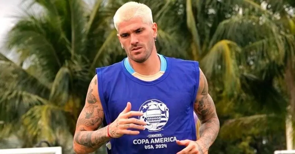 Rodrigo De Paul jugó un picadito con amigos y su look se llevó todas las miradas