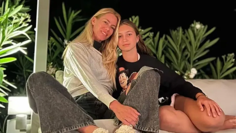 Reencuentro familiar entre Nicole Neumann y Indiana Cubero