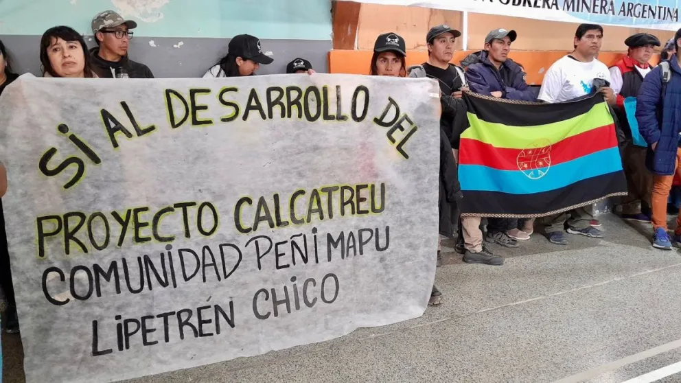 Weretilneck destacó el apoyo de la comunidad frente al proyecto de minería sustentable de Calcatreu