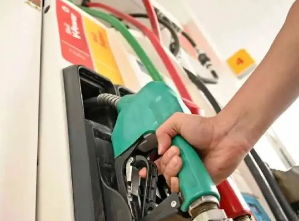 Petroleros realizarán un paro nacional en protesta por la vuelta de Ganancias 