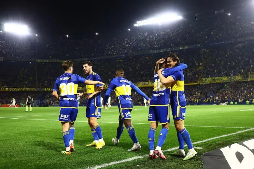 Boca goleó 3-0 a Banfield en la Bombonera