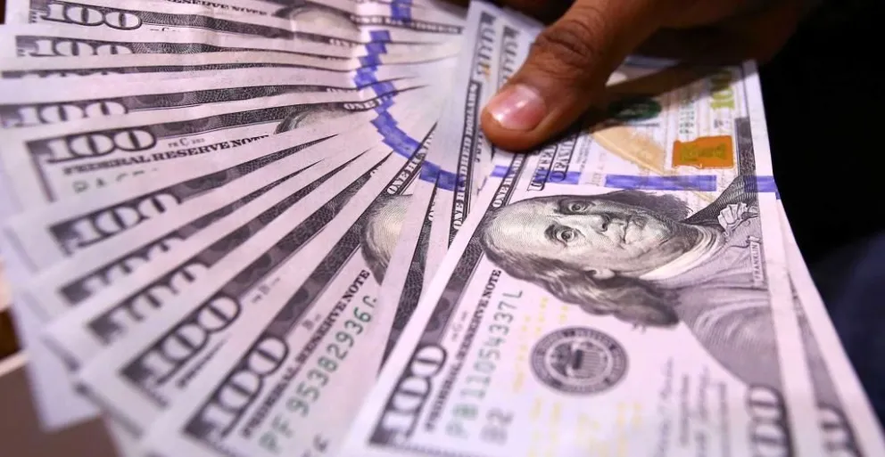 ¿Quiénes pueden comprar el cupo de 200 dólares?
