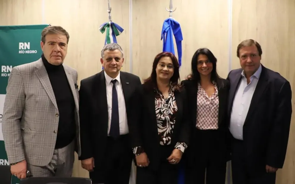 Weretilneck recibió al presidente de YPF en Cipolletti