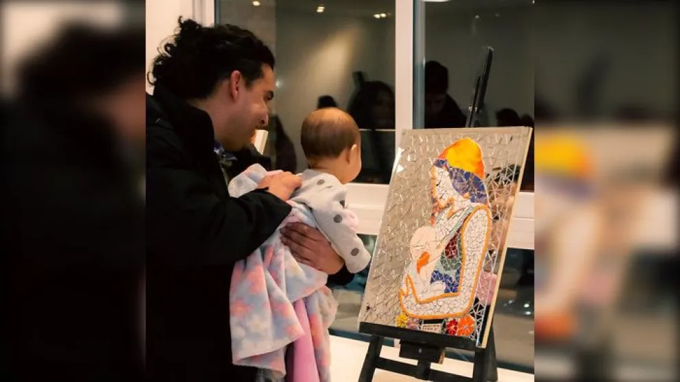En la Semana Mundial de la Lactancia Materna realizan una exposición de mosaiquismo 