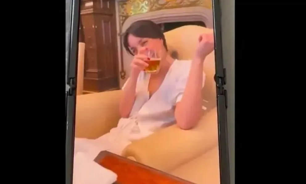 Difunden un nuevo video de Alberto Fernández y Tamara Pettinato