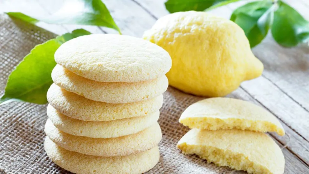 Paso a paso para hacer unas galletitas crocantes de limón, ¡riquísimas!