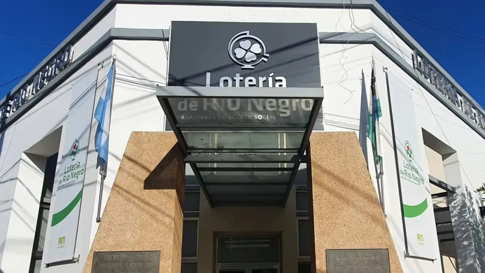 La provincia firmó acuerdos con empresas para bloquear los sitios de apuestas ilegales 