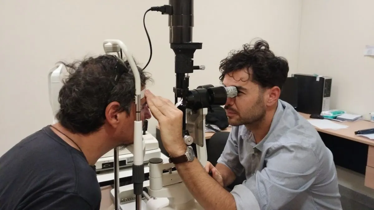 El equipo de oftalmolog&iacute;a se rompi&oacute; y juntan fondos para renovarlo | foto: Daniela Luj&aacute;n