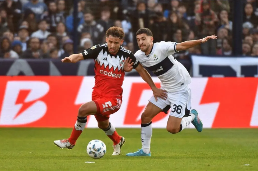 River dejó dos puntos importantes al empatar con Gimnasia 1-1