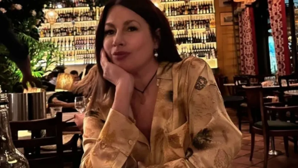 Así está Andrea Campbell a los 53 años de edad