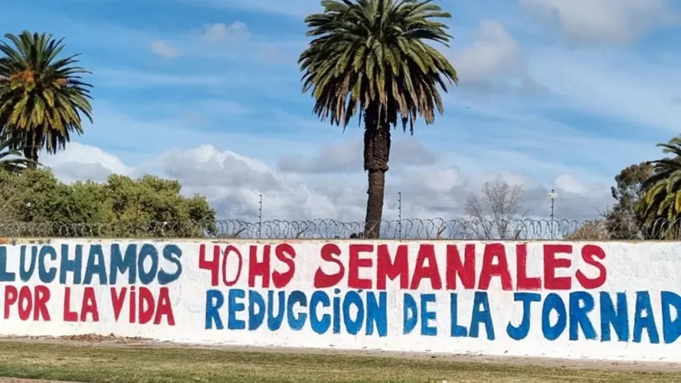 Uruguay debate la reducción de la jornada laboral a 40 horas semanales