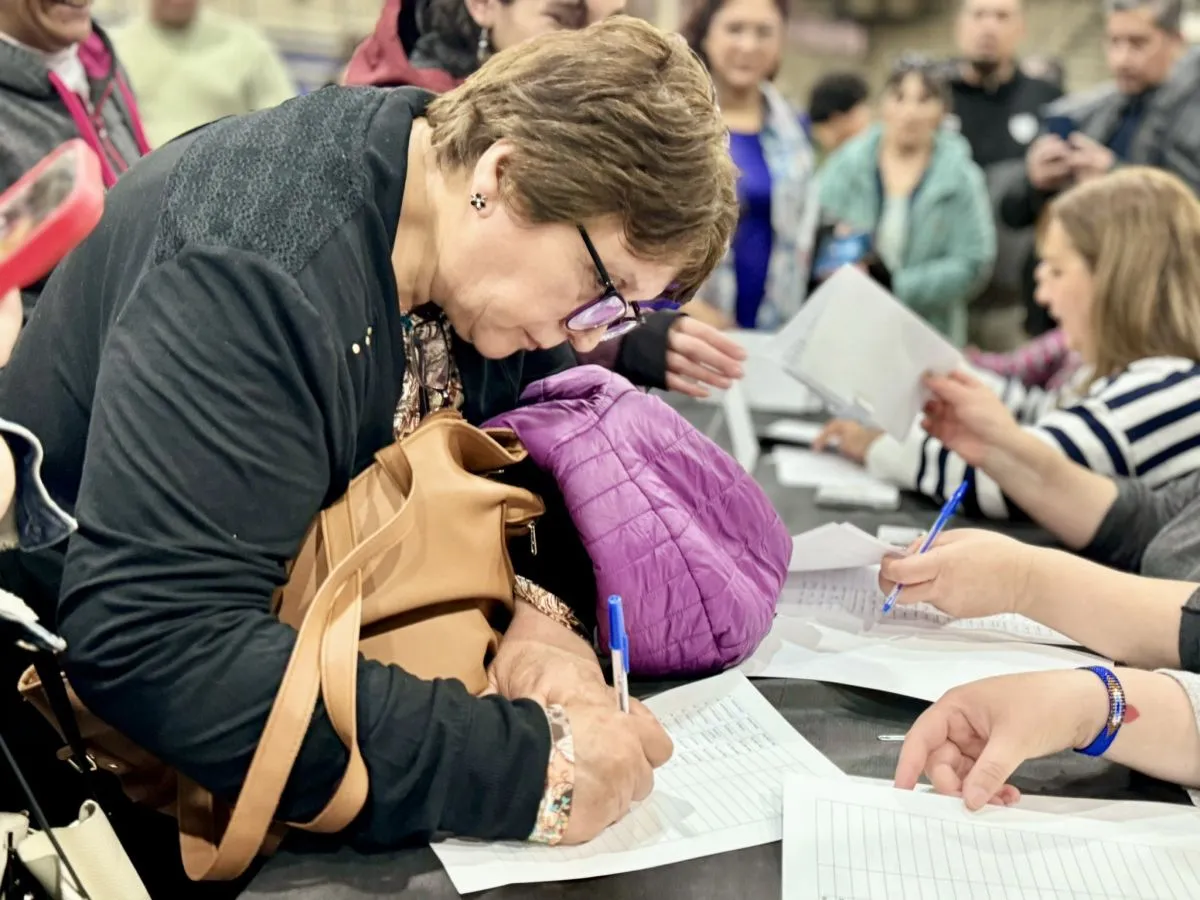 Entregaron terrenos a cooperativas a 300 familias | Foto Prensa Municipalidad de Cipolletti