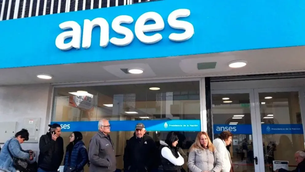 Los fondos para jubilaciones y pensiones cayeron más de 20% en lo que va de 2024