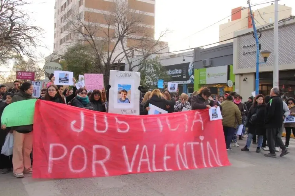 Marcha por Valentín: cuánto avanzó la investigación en el último mes