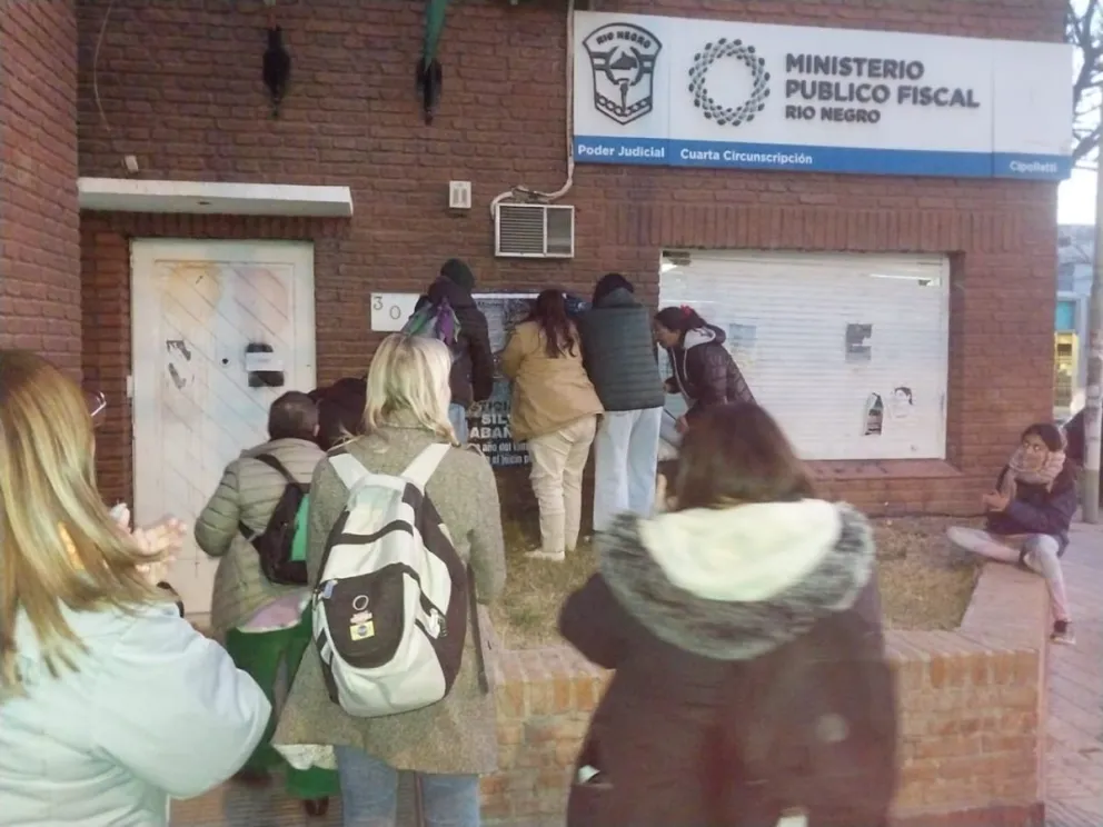 Reclamaron justicia por el femicidio de Silvia Cabañares: "fue aberrante lo que le hicieron", dijo su mamá.