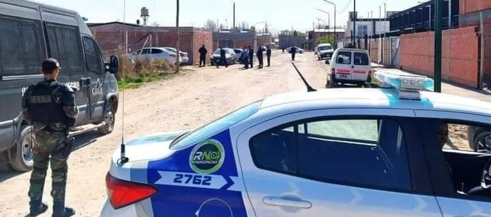 Persecución y tiroteo en Fernández Oro: identificaron al primer detenido
