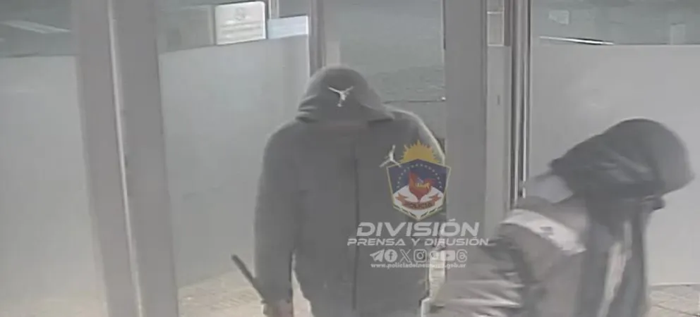 Demoraron a dos sospechosos por intento de robo en cajero automático