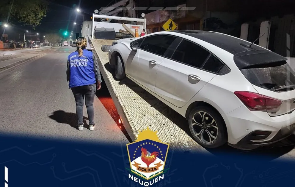 Secuestran un auto de alta gama con identificación adulterada