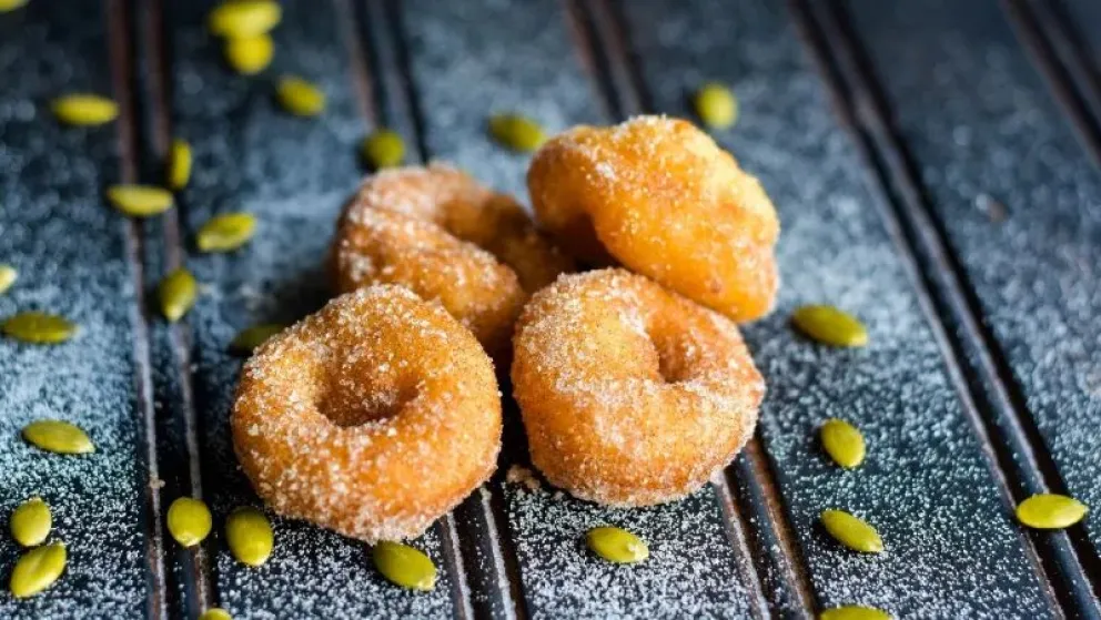 Hacé buñuelos de calabaza: una receta sencilla y económica para la merienda