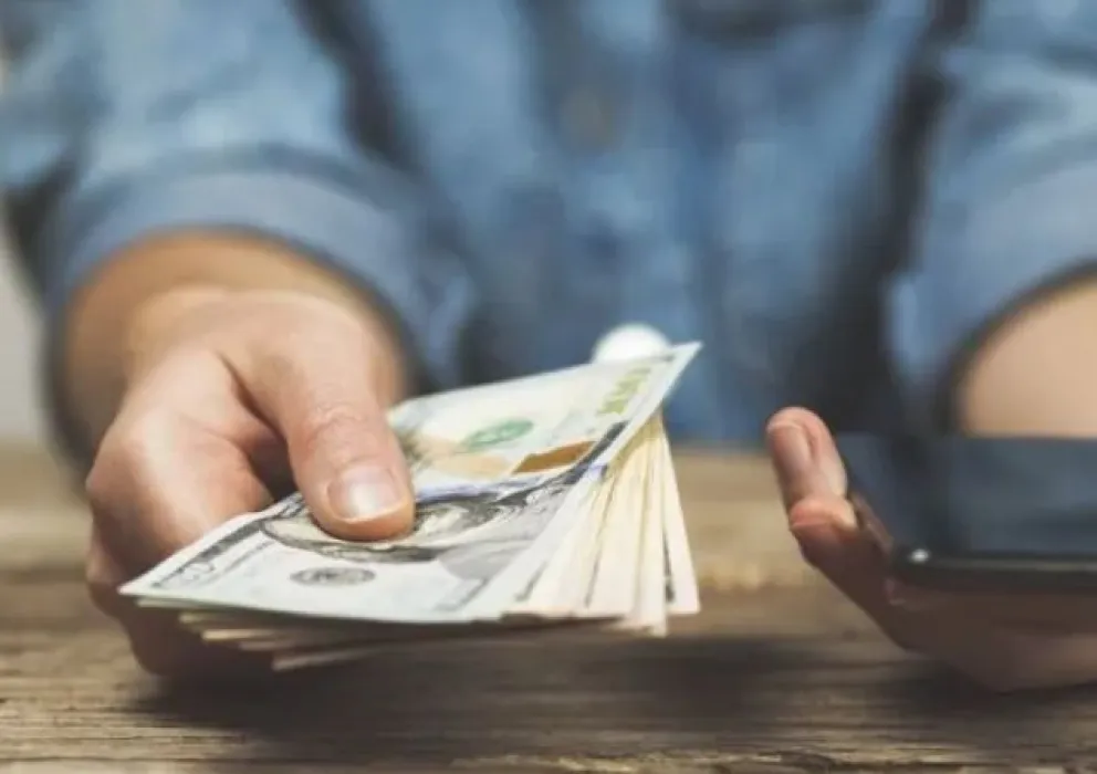 CVU en dólares: de qué se trata el proyecto que analizan el Banco Central y las fintech