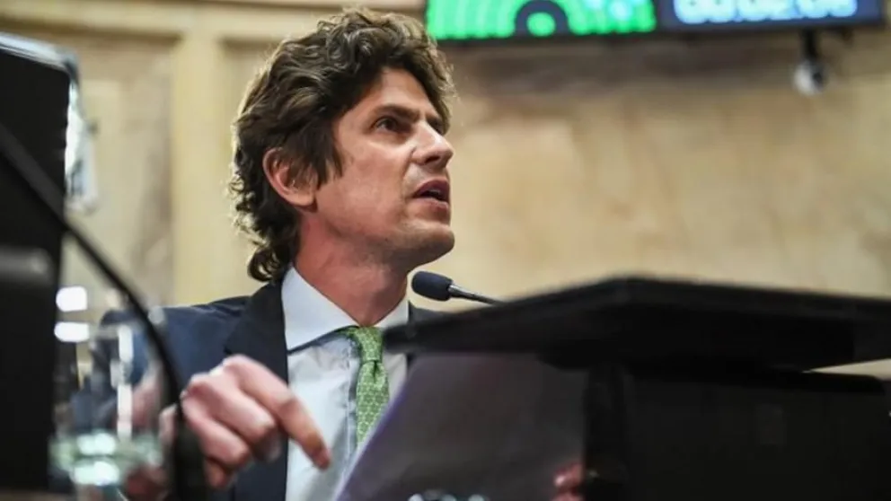 "Traicionaron a los jubilados": la crítica de Lousteau a los radicales que cambiaron su voto