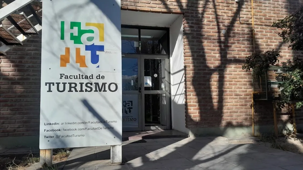 facultad de turismo