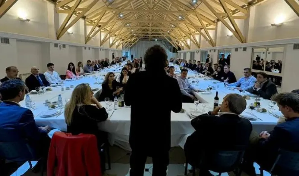 Cena de los "héroes" en Olivos: amplían la denuncia y el pago está en la mira