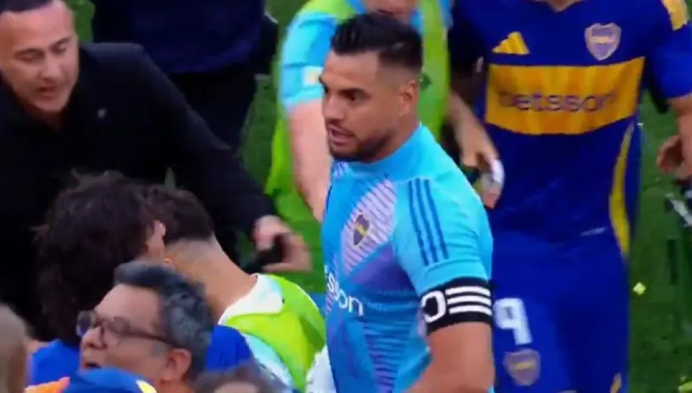 Boca sancionó a "Chiquito" Romero tras su pelea con los hinchas en el Superclásico