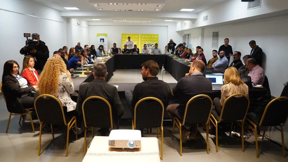 Cipolletti fue sede de la Asamblea Anual de Seguridad Vial y 22 representantes del Alto Valle estuvieron presentes 