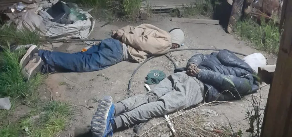 Detuvieron a dos jóvenes mientras intentaban robar una vivienda en una localidad del Alto Valle