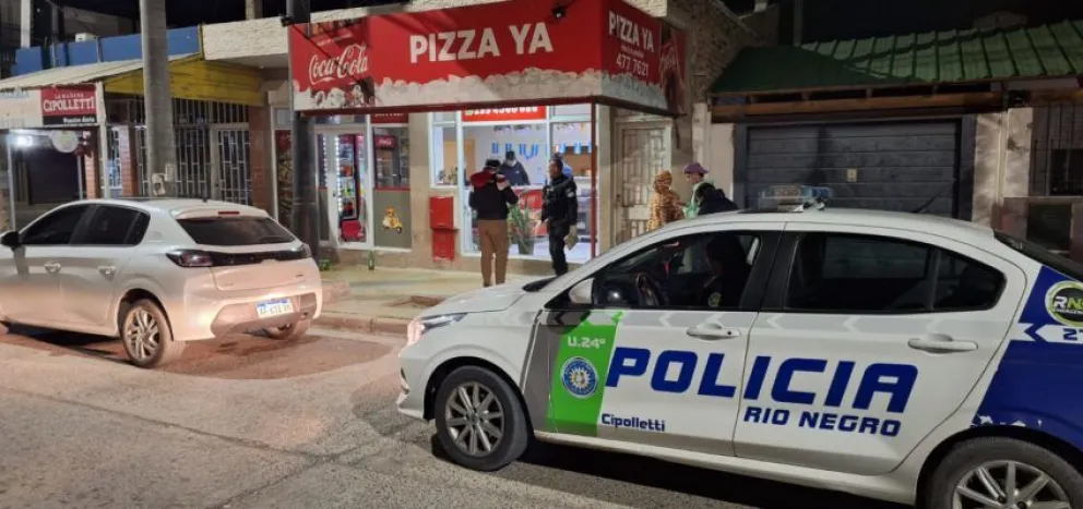 Detuvieron a un hombre robando bebidas en un local de comidas de la ciudad 